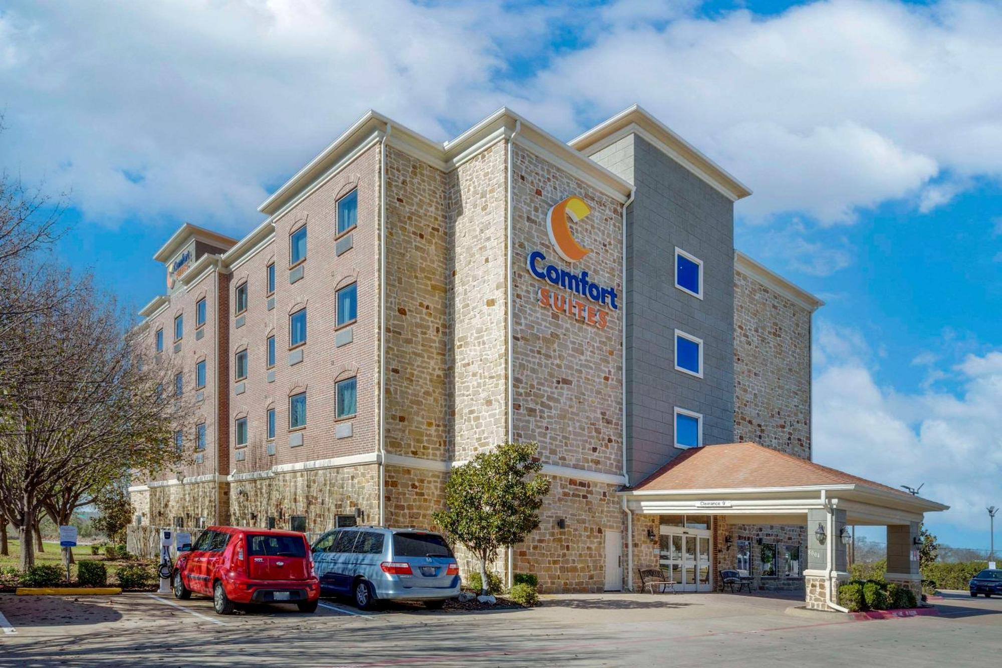 Comfort Suites Benbrook Exterior foto